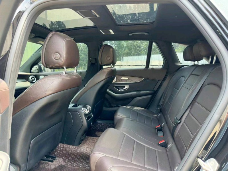 枣庄19年奔驰GLC7