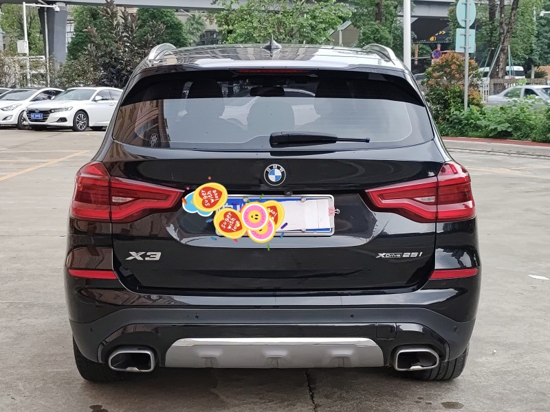 广州19年宝马X31
