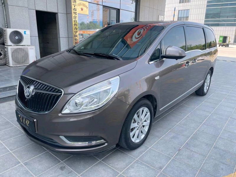 济宁18年别克GL82