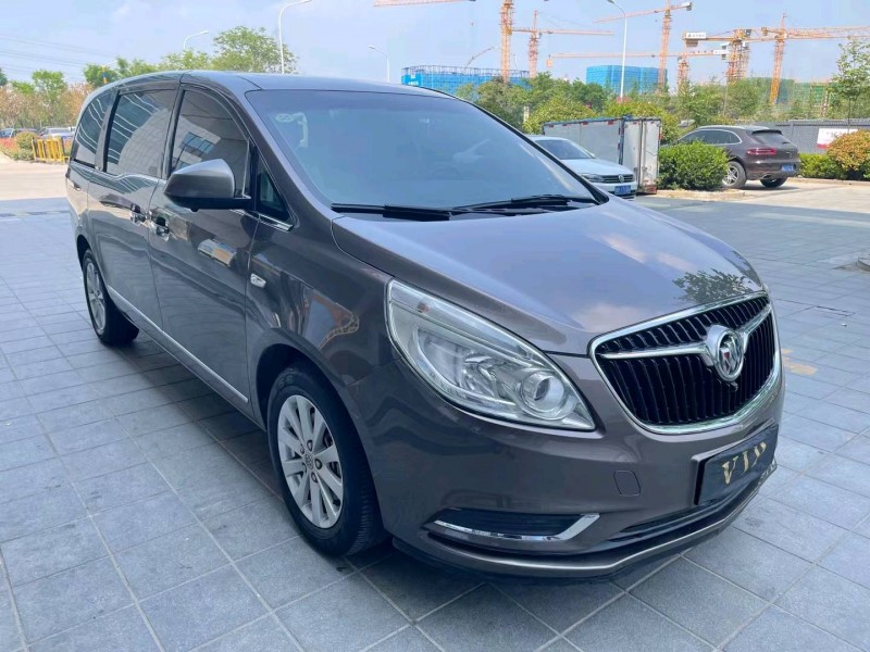 济宁18年别克GL83