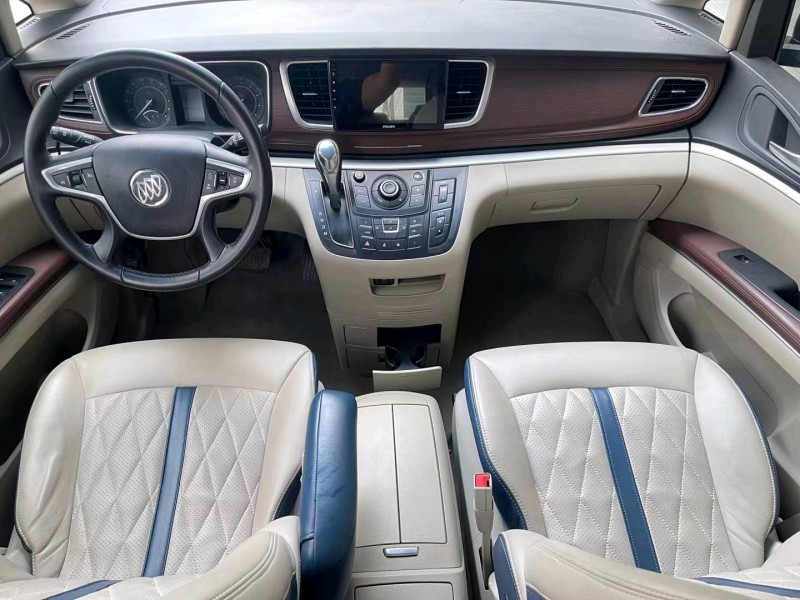 济宁18年别克GL85