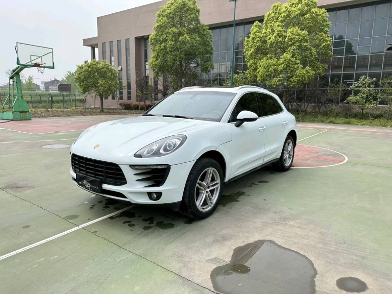 襄阳15年保时捷Macan2