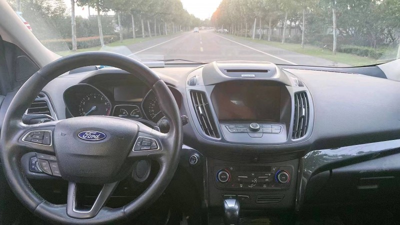 徐州17年福特翼虎5