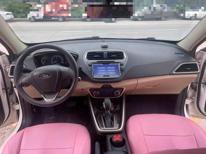 珠海15年福特福睿斯5