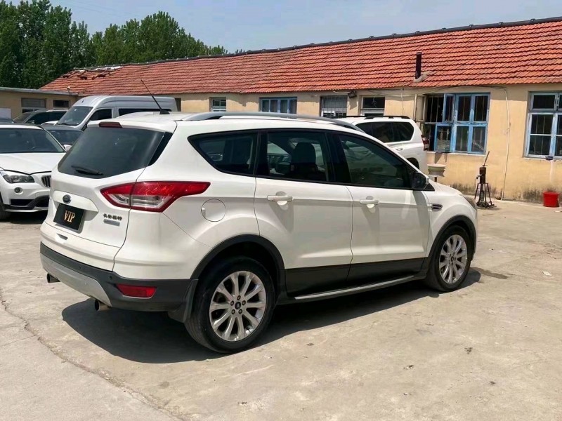 淄博14年福特翼虎5