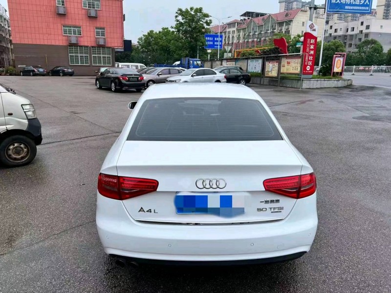 衡阳14年奥迪A4L5