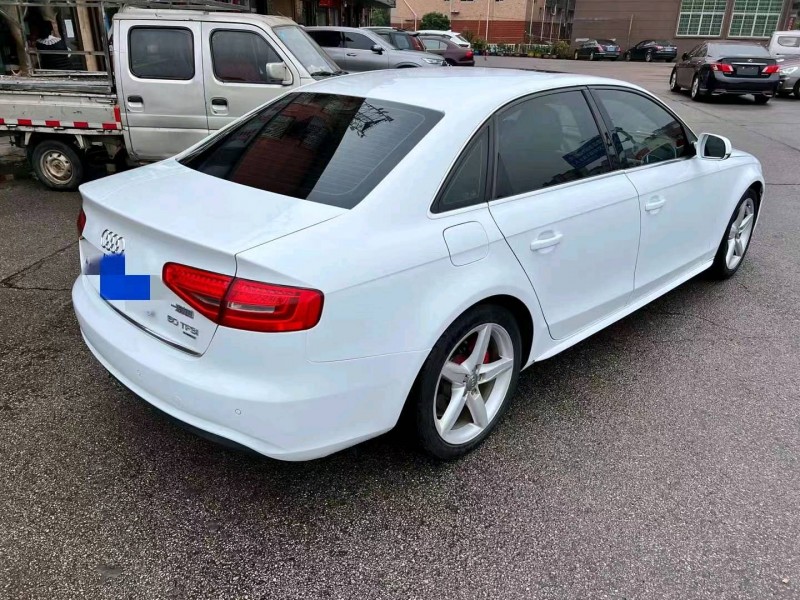 衡阳14年奥迪A4L8
