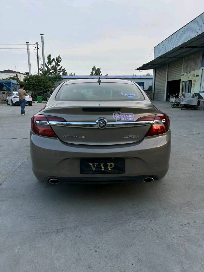 宿迁15年别克君威9