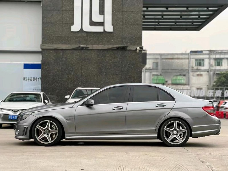 东莞11年奔驰AMG4