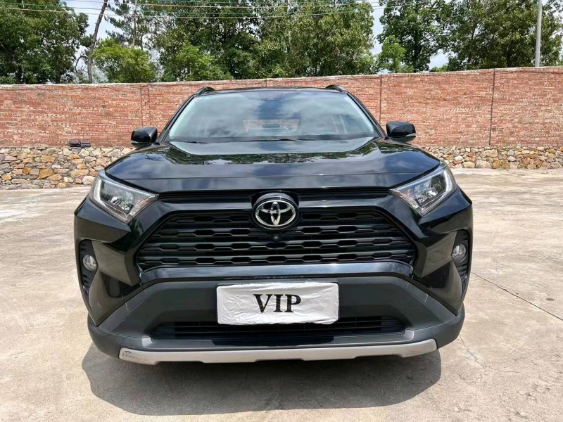 深圳20年丰田RAV41