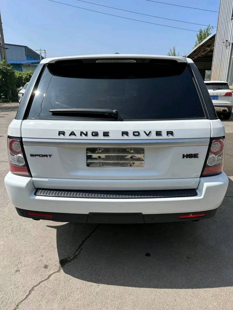 沈阳13年路虎揽胜运动8