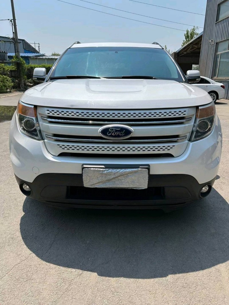 沈阳15年福特探险者1