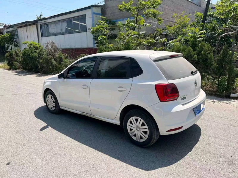淄博18年大众polo8