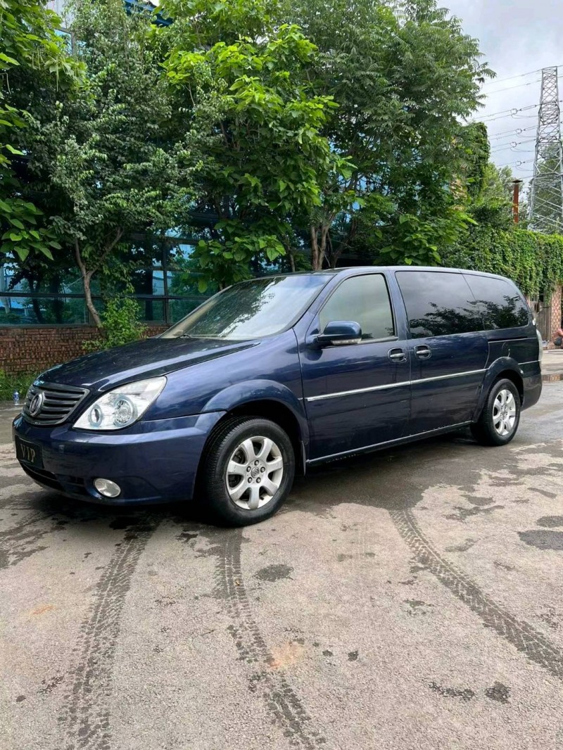 沈阳10年别克GL83