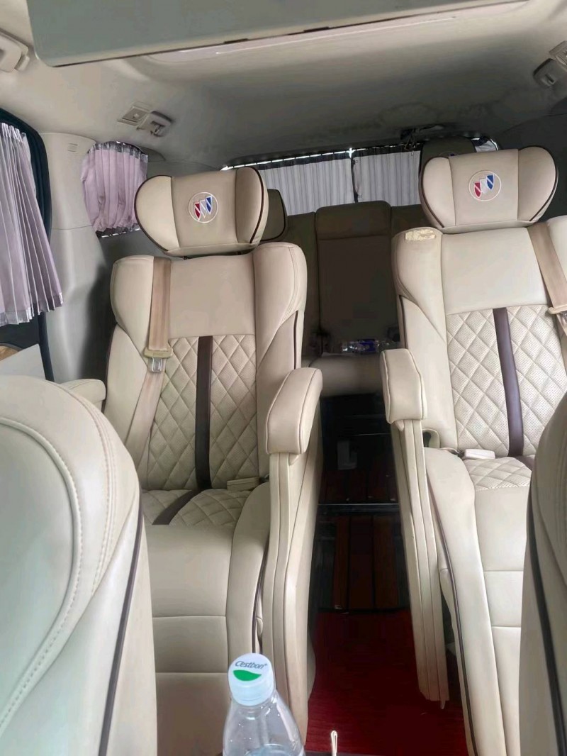 石家庄19年别克GL84