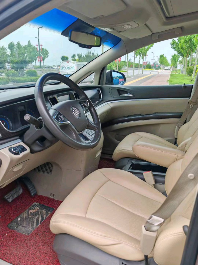 济南13年别克GL87