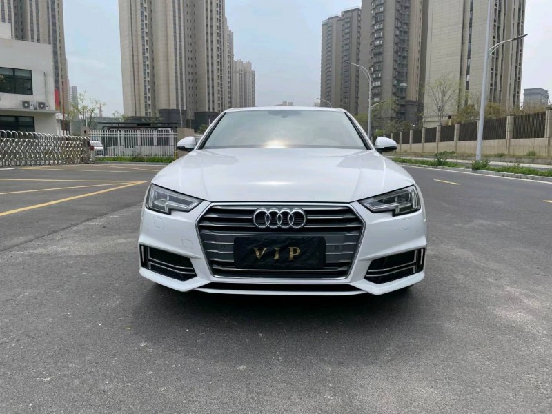 苏州18年奥迪A4L1