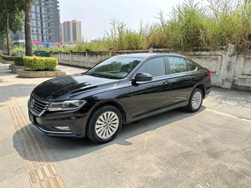 东莞20年大众朗逸2