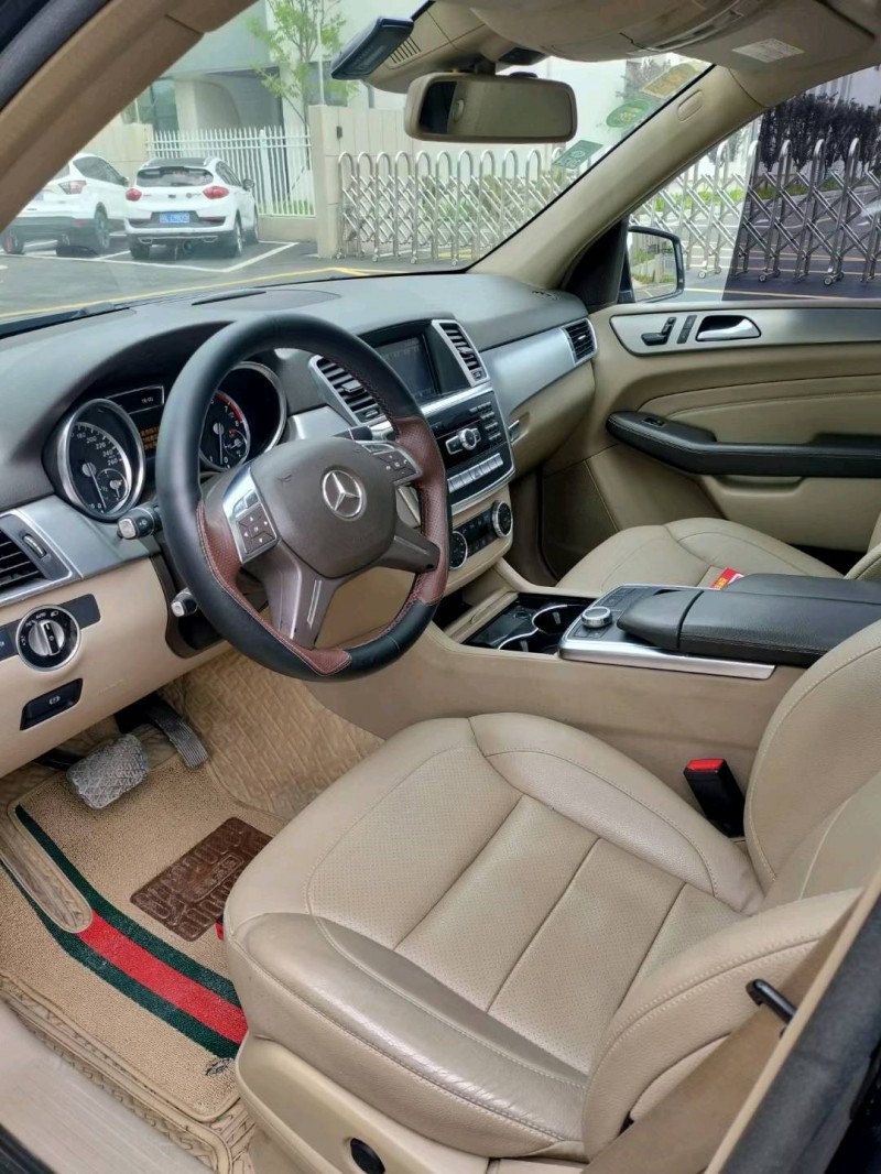 苏州14年奔驰ML6