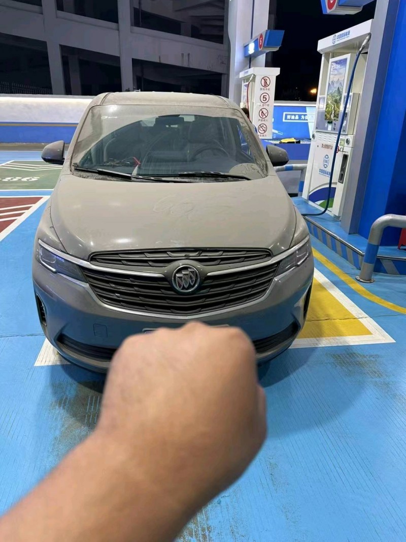 徐州20年别克GL81