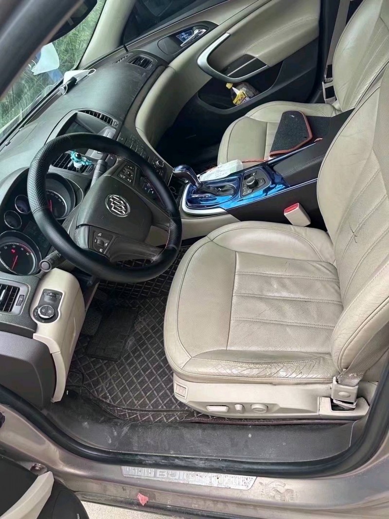 枣庄10年别克君威7