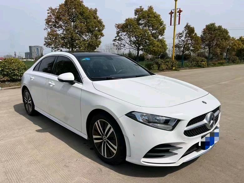 盐城19年奔驰A3