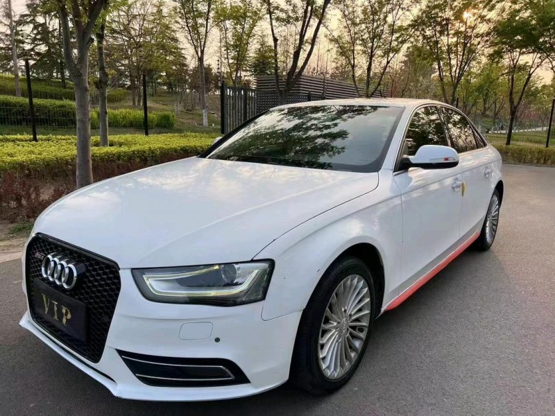 济宁12年奥迪A4L3