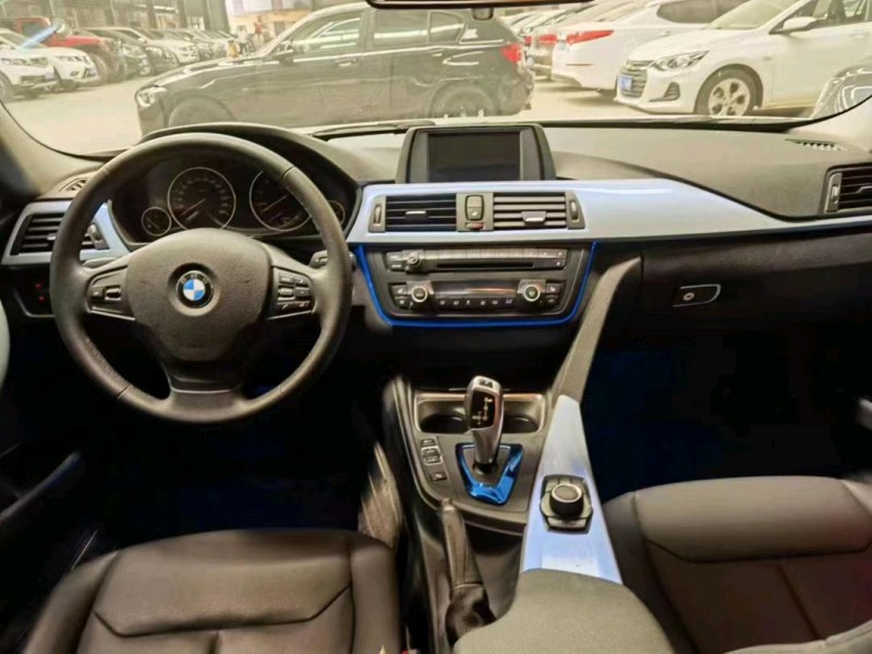 济宁15年宝马3系4