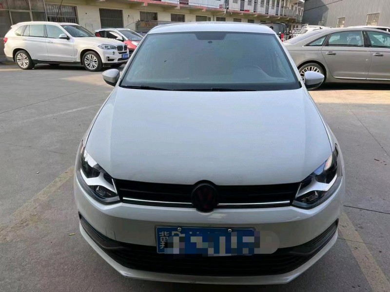 济宁16年大众polo1