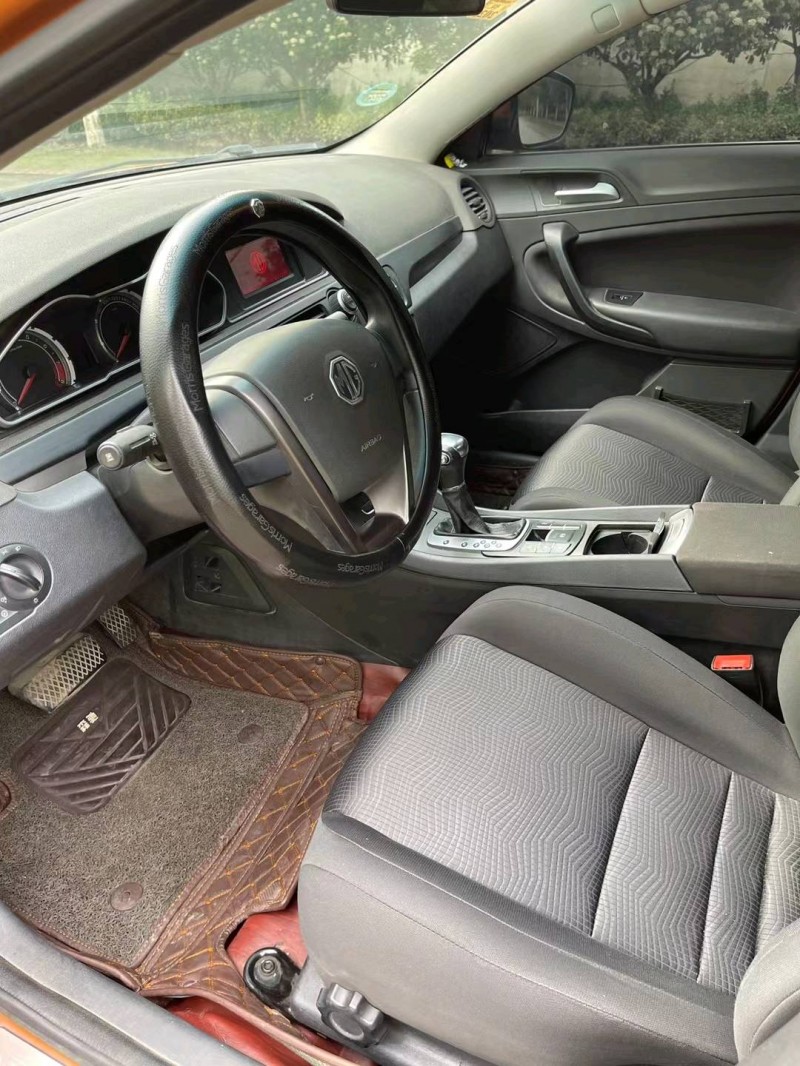 徐州17年别克威朗6