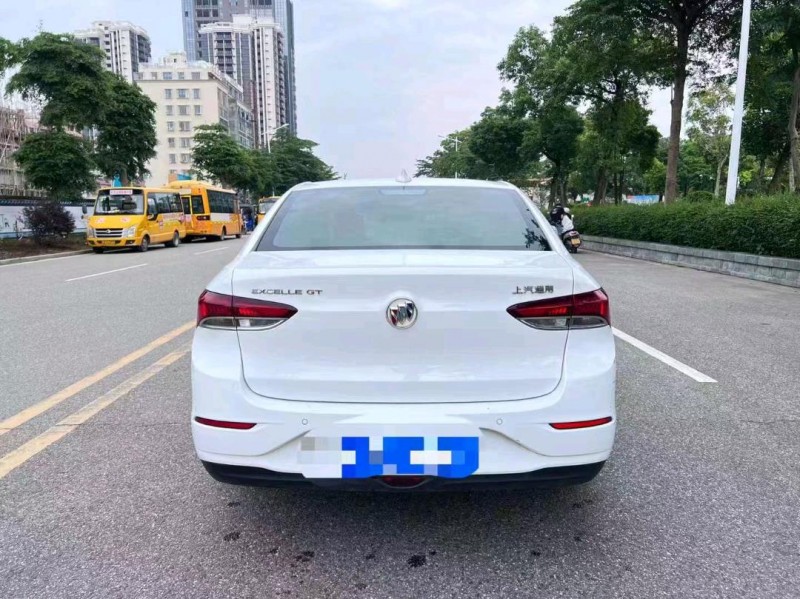 珠海19年别克英朗3