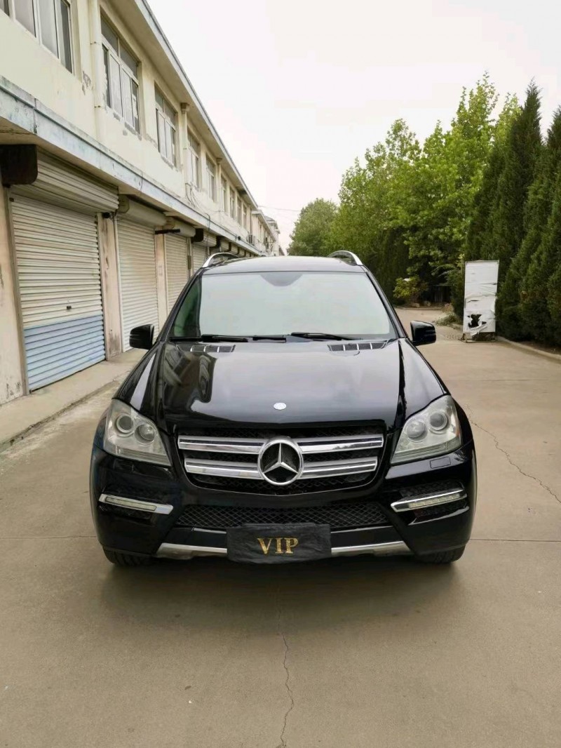 东营11年奔驰GL1