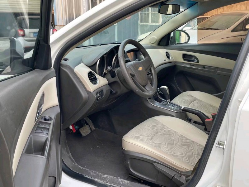 济宁15年雪佛兰科鲁兹6