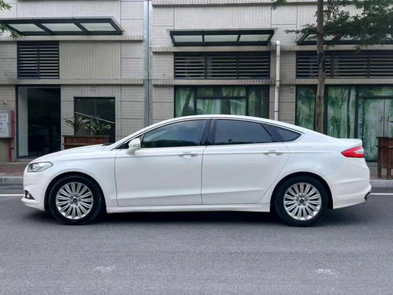 珠海15年福特蒙迪欧3