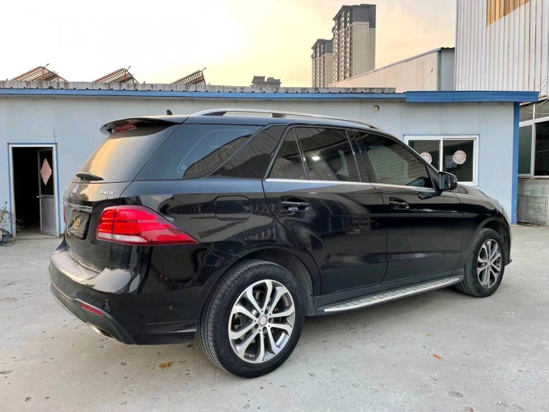 济宁16年奔驰GLE7