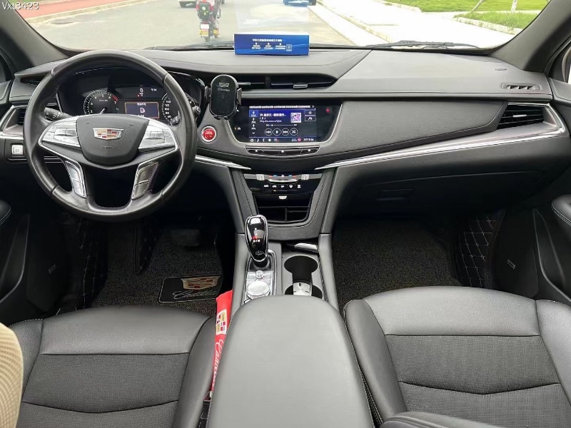 东莞20年凯迪拉克XT57