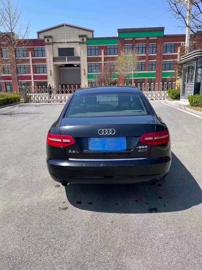 青岛12年奥迪A6L9
