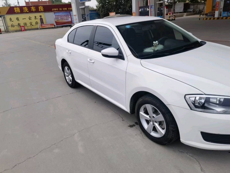 保定16年大众朗逸4