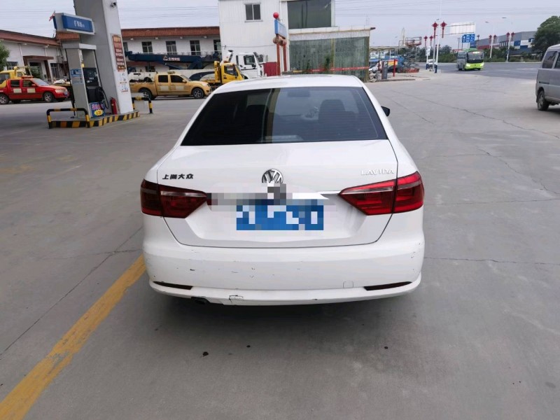 保定16年大众朗逸9