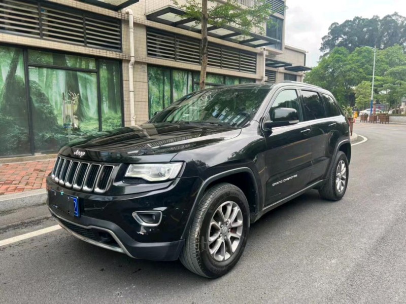 深圳15年Jeep大切诺基2