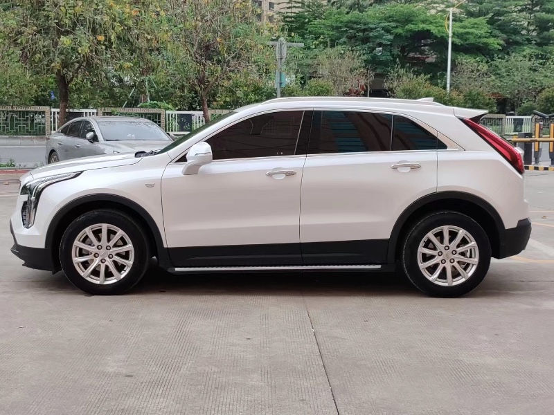珠海22年凯迪拉克XT48