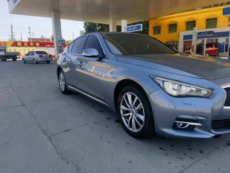 保定16年英菲尼迪Q503