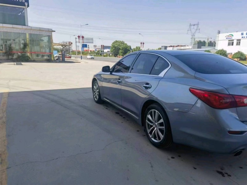 保定16年英菲尼迪Q505