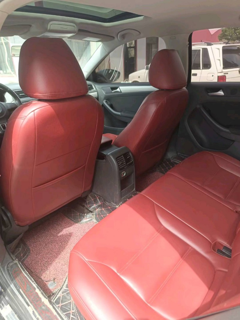 保定15年大众速腾4