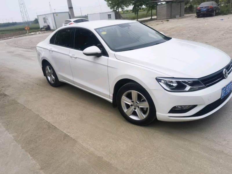 保定18年大众凌渡4