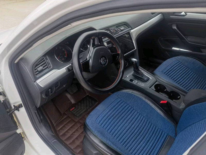 保定18年大众凌渡8