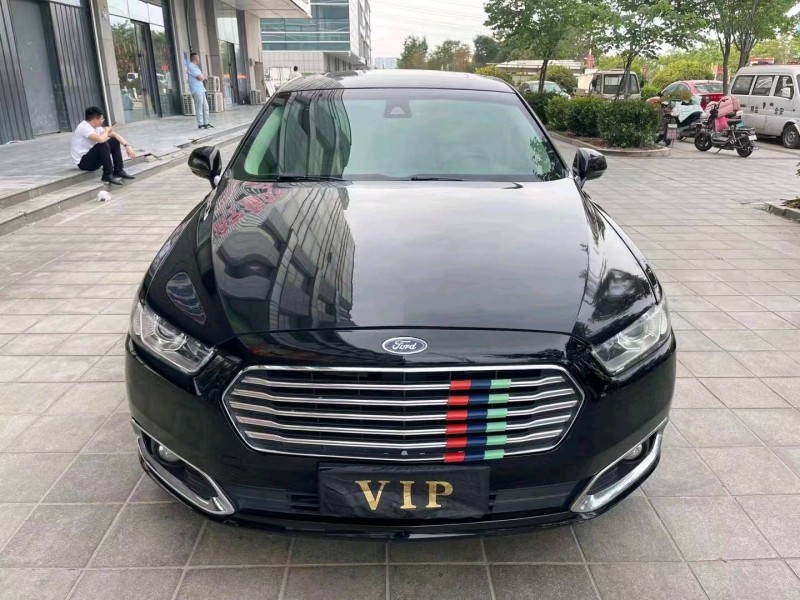 枣庄17年福特金牛座1