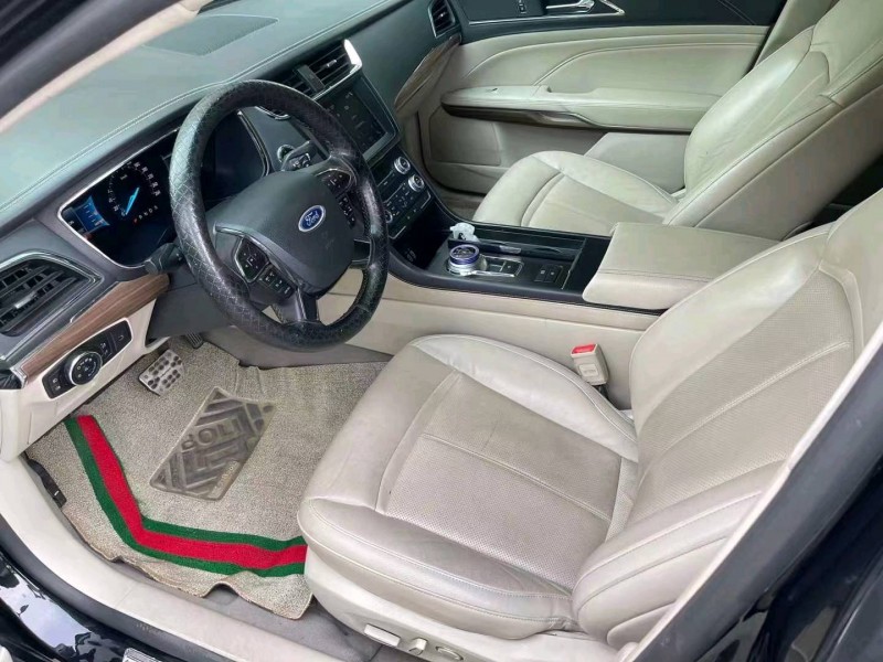 枣庄17年福特金牛座4