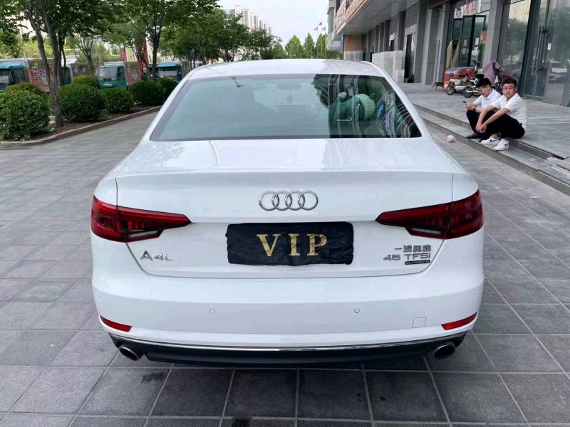东营17年奥迪A4L2
