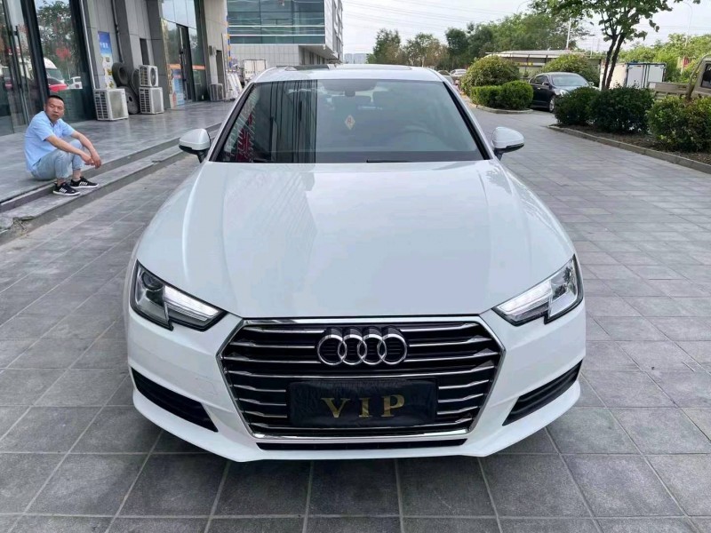 东营17年奥迪A4L1
